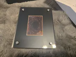 Yu-Gi-Oh! Yugioh Trading Card Game Platinum Dark Magician Masterpiece Series - Image 3