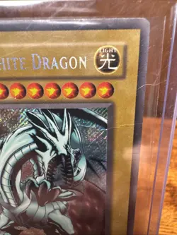 Yu-Gi-Oh TCG Blue-Eyes White Dragon BPT-003 Secret Rare Limited Edition Creased - Image 2