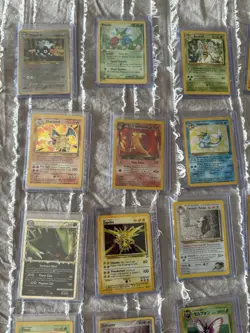Binder Lot of 36 Vintage Pokemon Cards Collection- Charizard, Vintage, ex more!! - Image 2