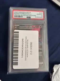 2025 POKEMON DRI EN ROCKET'S MEWTWO ex SPECIAL ILLUSTRATION RARE PSA 10 - Image 3
