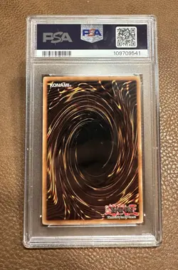 Yu-Gi-Oh! Kaiba Blue Eyes White Dragon 2004 PSA 5 - Image 2