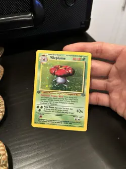 Vileplume 15/64 Holo Rare 1st Edition Jungle Pokemon - Image 1