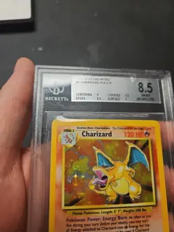 1999 Charizard Base Unlimited Holo #4/102 BGS 8.5 (9, 8.5, 8.5, 9) - Image 2