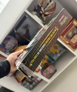 Detective Pikachu Charizard-GX Case File Promo Box English 2019 - Image 4