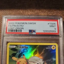 2022 POKEMON SWORD & SHIELD LOST ORIGIN #TG05 FULL ART/PIKACHU PSA 9 - Image 2
