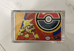 Base 2 Pokemon EMPTY Booster Box Mint Condition WOTC con custodia plexi - Image 3