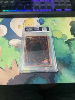 PSA 10 ……..,2023 YU-GI-OH! JAPANESE PROMO #JP001 DARK MAGICIAN PR-COCO'S X YGO! - Image 2