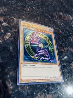 Yu-Gi-Oh! TCG Dark Magician - Ultra Rare NM - DUSA-EN100 1st Edition - Image 3