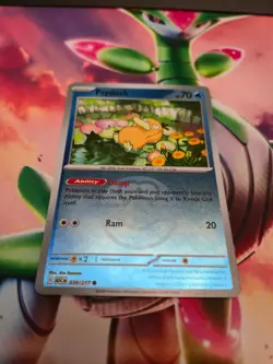 Pokemon TCG Psyduck Reverse Holo Love Ball Pattern 039/217 NM - Image 1