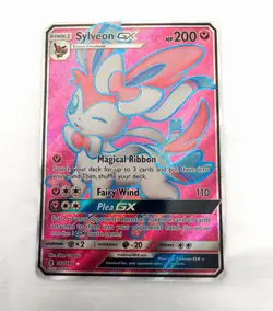 Pokemon Sylveon GX 140/145 Sm-Guardians Rising Ultra Rare Full Art Holo HP 200 - Image 1
