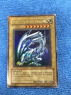 VINTAGE YU-GI-OH 1996 BLUE EYES WHITE DRAGON SDK-001 CARD YUGIOH - Image 1