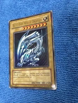 VINTAGE YU-GI-OH 1996 BLUE EYES WHITE DRAGON SDK-001 CARD YUGIOH - Image 2