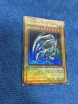 VINTAGE YU-GI-OH 1996 BLUE EYES WHITE DRAGON SDK-001 CARD YUGIOH - Image 3