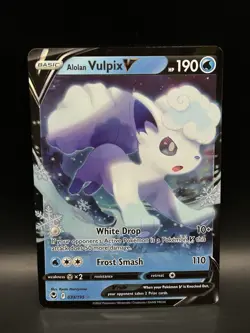 Alolan Vulpix V 033/195 - Pokemon Silver Tempest Card - NM - Image 1