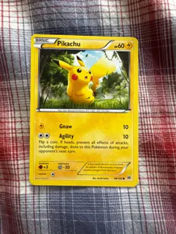 pikachu basic pokemon card 60 hp - Image 1
