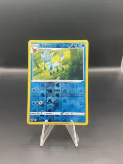 Glaceon 038/189 Reverse Holo SWSH10: Astral Radiance - Pokemon Card - NM - Image 1