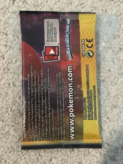 Pokemon Sun & Moon Dragon Majesty Booster Pack (Salamence Art) Factory Sealed - Image 2
