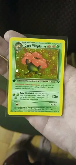 Pokemon Team Rocket 1st Edition Dark Vileplume 13/82 Rare Holo (swirl) - Image 1