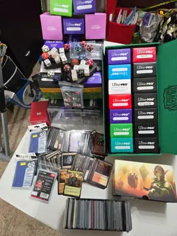 MTG MAGIC THE GATHERING ACCESSORIES - PROXIES, DECK BOXES, SLEEVES, DICE, CASES - Image 1