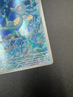 Horsea 067/064 Shrouded Fable Holo Full Art Pokemon TCG - Image 4