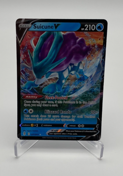 Pokemon Trading Card Game TCG Evolving Skies Suicune V 031/203 - Image 1