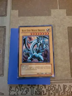 YUGIOH BLUE-EYES WHITE DRAGON SKE-001 SUPER UNLIMITED ED LP VER. 1 - Image 2