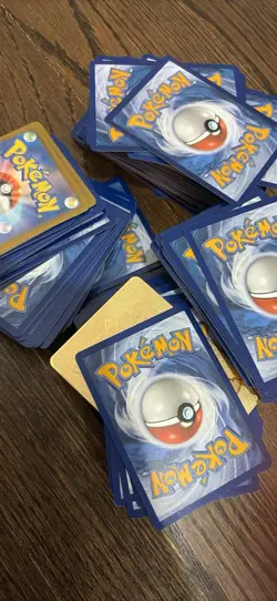 Nintendo Pokemon TCG Mixed Card Lot English Standard Size Regular Finish - Image 1