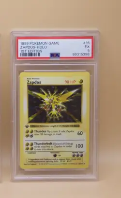Pokemon Zapdos 16/102 Base Set 1st Edition Shadowless Holo PSA 5 - Image 1