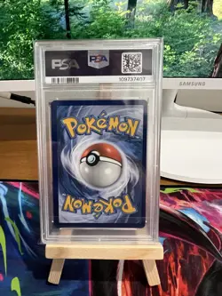 2022 POKEMON SWORD & SHIELD LOST ORIGIN #TG05 FULL ART/PIKACHU PSA 9 - Image 2