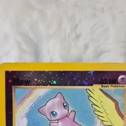 Pokemon Mew Southern Islands 1/18 Holo Vintage 2001 Basic 30 HP Nintendo - Image 3