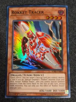 *Misprint* Rokket Tracer Super Rare Structure Deck: Rokket Revolt SDRR-EN002 LP - Image 1