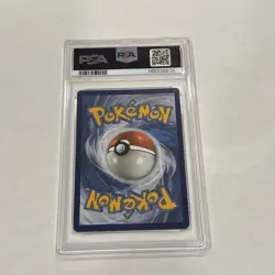 Pokemon TCG 2021 Greninja Gold Star SWSH144 PSA 8 NM-MT 25th Celebrations - Image 2