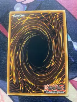 Yu-Gi-Oh! Elemental HERO Stratos MAGO-EN004 Maximum Gold 1st Edition NM - Image 2