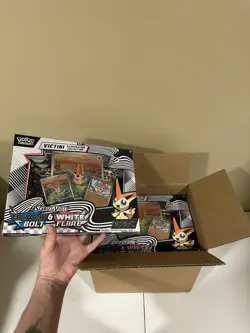 Pokemon Scarlet & Violet Unova Victini Illustration Collection Case - Image 3