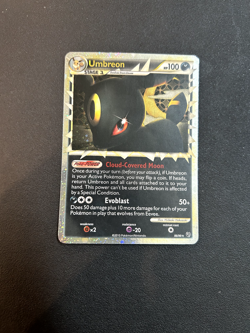 Umbreon (Prime) 86/90 Undaunted Holo - Pokemon Trading Card - Image 1
