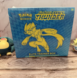 Pokemon TCG: SM - Lost Thunder (SM8) ETB Slight tear - Image 1