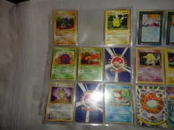 LOT OF VINTAGE POKEMON CARDS 1996 1999 - Image 3