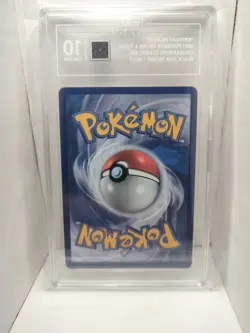 TAG 10 GEM - BIRTHDAY PIKACHU HOLO - BLACK STAR PROMO #24 - Pokemon CELEBRATIONS - Image 2