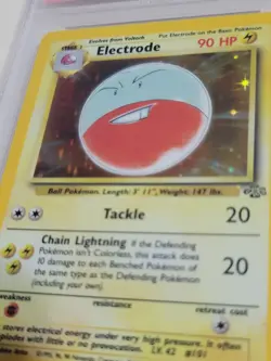 Electrode - Pokemon Jungle #2 - Near Mint PSA 7 - Image 3