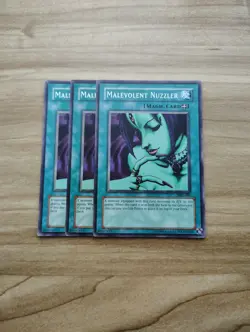 Yu-Gi-Oh! - Malevolent Nuzzler 3X - Full Playset - Image 1
