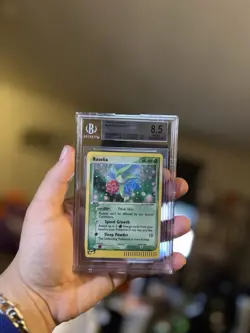 Pokemon Roselia EX Dragon 2003 Holo Rare Beckett 8.5 Card 9/97 - Image 1