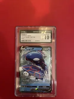 Pokemon TCG Crown Zenith Kyogre v Ultra Rare Holo Card 037/159 - Image 1