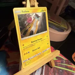 Raikou 32/73 Shining Legends Cracked Ice Holo Rare Pokemon TCG LP - Image 2