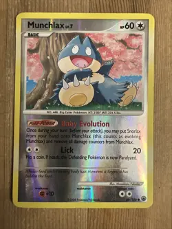 Munchlax - 68/100 - Reverse Holo DMG English Pokemon Majestic Dawn - Image 1