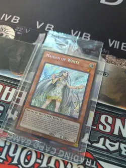 Maiden Of White SDWD-EN041 •SEALED• Secret Rare 1st Edition Structure Deck - Image 3