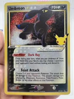 Pokemon TCG: Umbreon Gold Star 17/17 Celebrations 25th Anniversary NM - Image 3