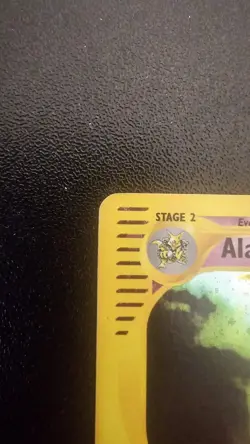 Pokemon Alakazam Holo Skyridge H1/H32 Damaged 2003 WOTC - Image 2