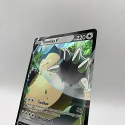 Pokemon TCG Snorlax v 141/202 Sword & Shield Ultra Rare Near Mint Condition - Image 3