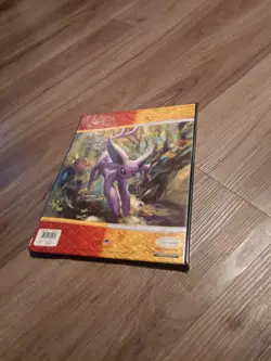 Ultra Pro Pokemon HeartGold & Soulsilver Undaunted Umbreon 9-Pocket Binder - Image 3