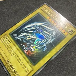 YuGiOh Blue Eyes White Dragon SDK-001 Max Faded Misprint Ultra Rare - Image 3